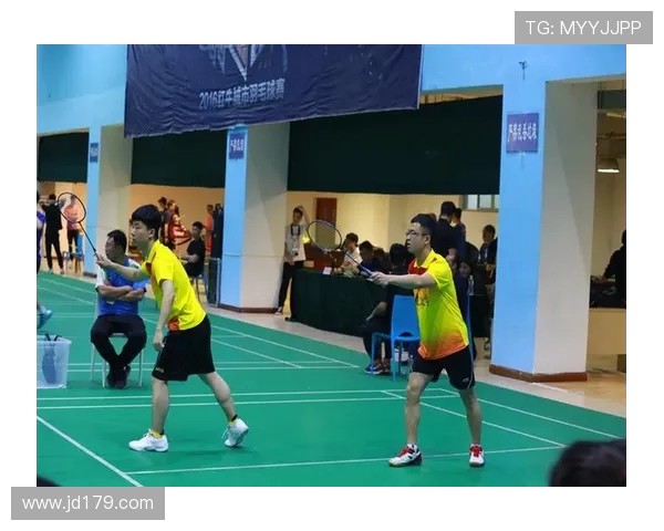 西安羽毛球队勇夺最新羽毛球耐力TOP10榜首位置引发关注