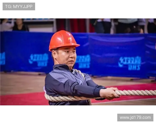 西安篮球队逆袭之路揭秘：从低谷到大满贯的奋斗历程与荣耀时刻