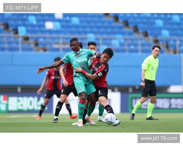 济州联与首尔FC对决前瞻分析双方战术及关键球员表现展望