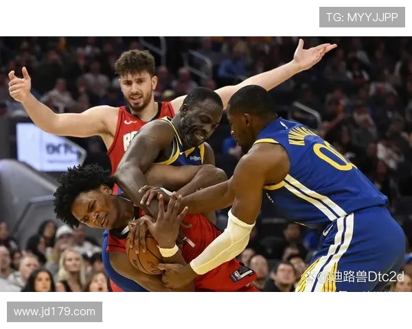 火箭与快船激战正酣16-17赛季精彩对决回顾与分析 火箭与快船激战正酣16-17赛季精彩对决回顾与分析