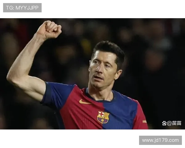 莱万:从天才前锋到足球传奇的辉煌历程与未来展望 莱万:从天才前锋到足球传奇的辉煌历程与未来展望