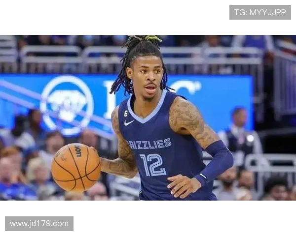 贾雷斯沃克的崛起之路:从新星到NBA未来之星的蜕变与挑战 贾雷斯沃克的崛起之路:从新星到NBA未来之星的蜕变与挑战