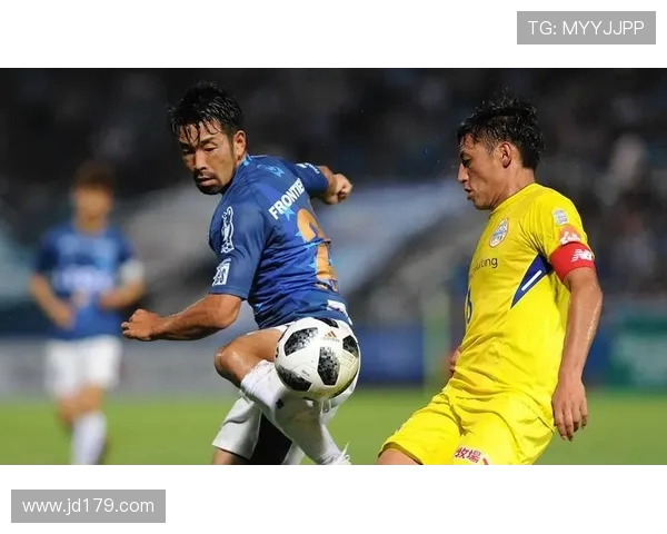 雷法山口迎战岐阜队全力争胜展现球队实力与斗志